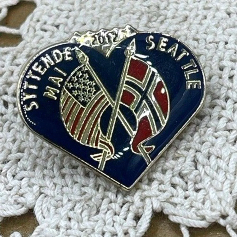 Heart-Shaped‎ Seattle Pin with Flags